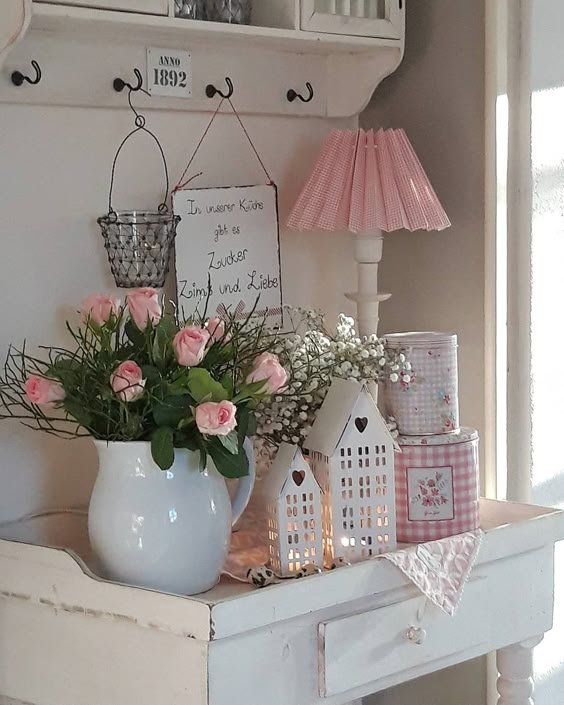 Charming Cottage Easter Corner