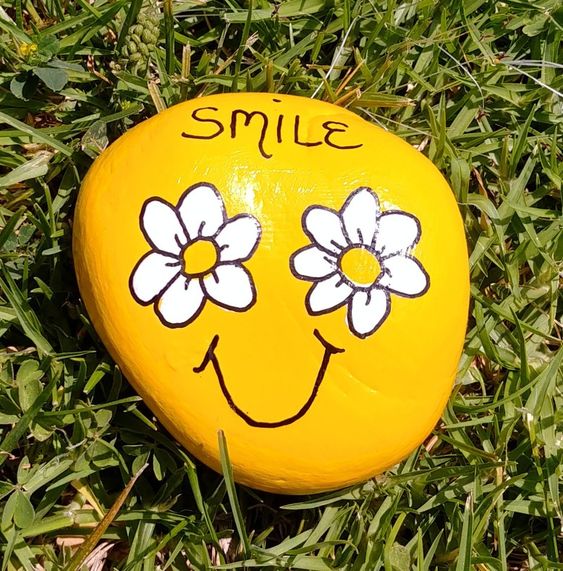 Cheerful Flower-Eyed Smiley Stone