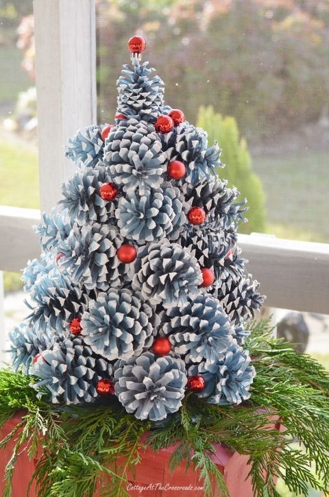 Frosted Pine Cone Christmas Tree