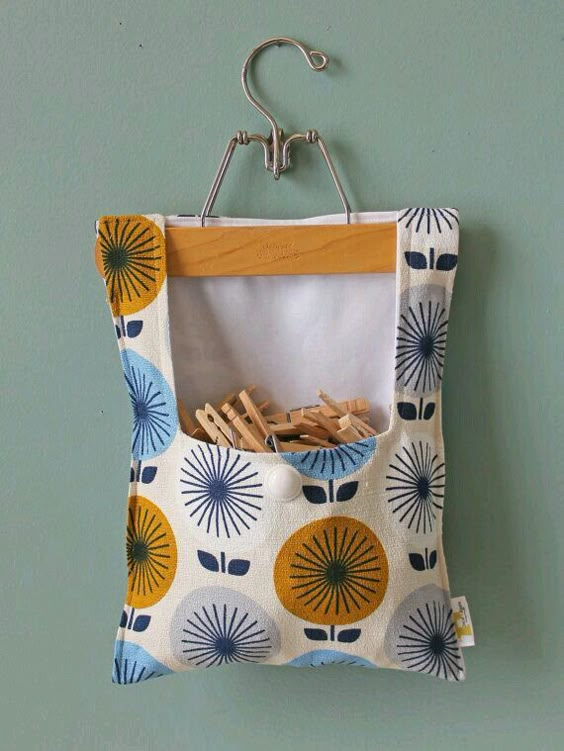 Vintage Hanger Peg Bag