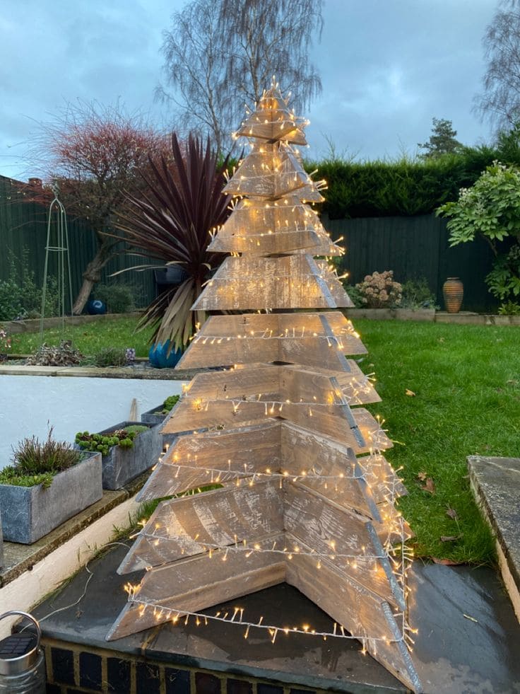 Rustic Wooden Glow Tree