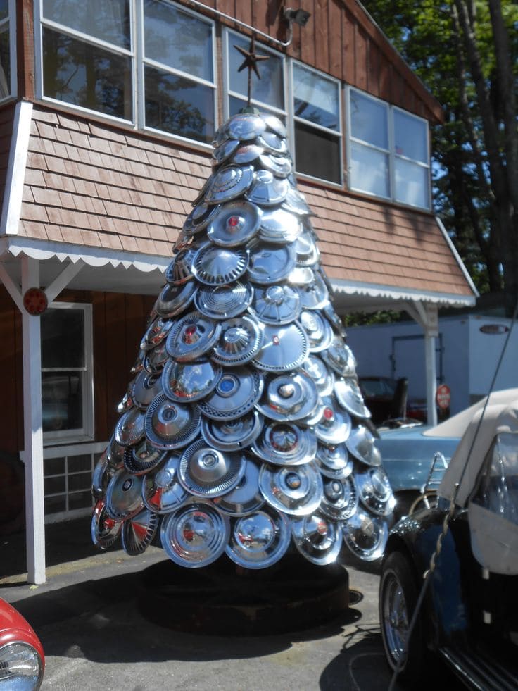 Shimmering Hubcap Christmas Tree