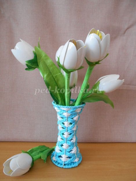 Charming Plastic Spoon Tulip Bouquet