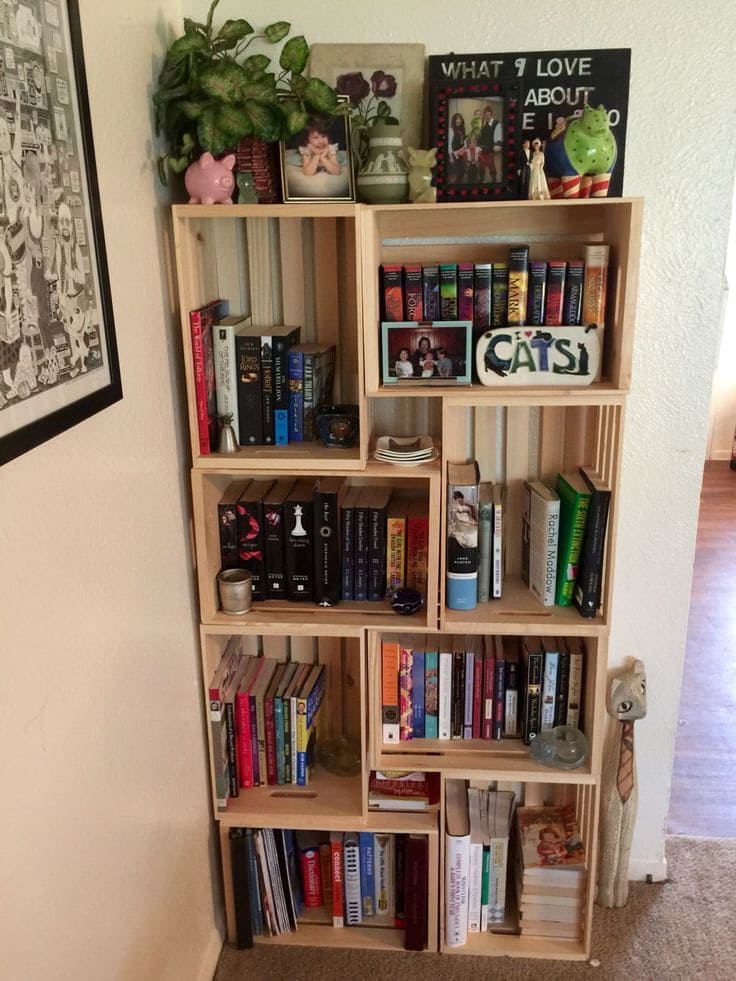 Chic and Functional Wooden Crate Bookshelf