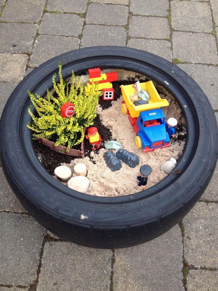 Creative Miniature Town Tire Sandbox