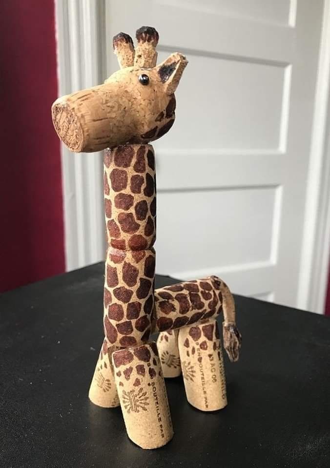 Cute Wine Cork Giraffe