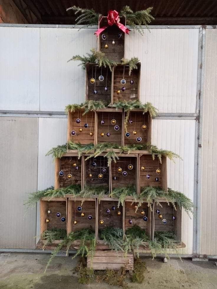 Festive Wooden Crate Christmas Tree Art