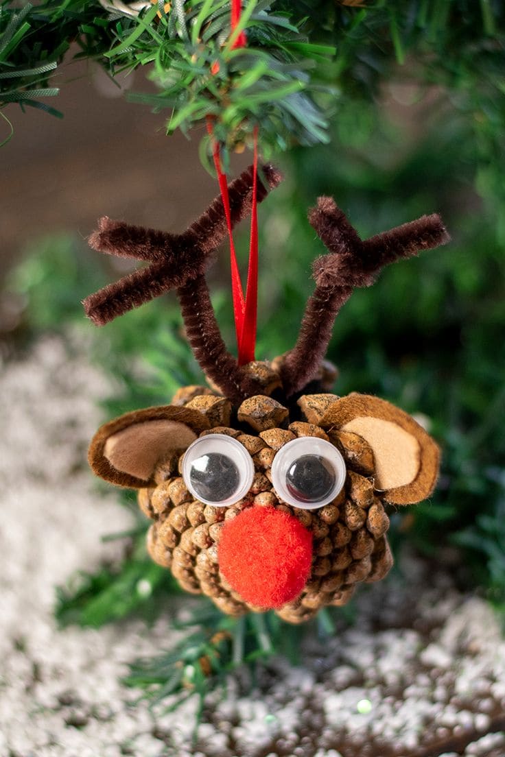 Pinecone Reindeer Ornament Craft