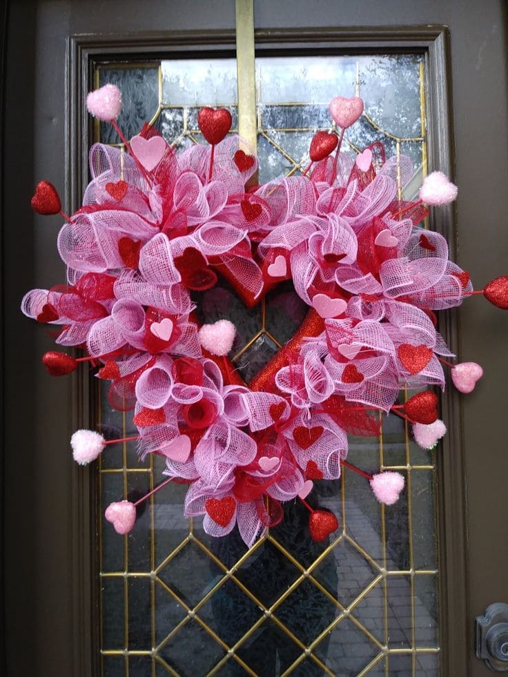 Romantic Mesh Valentines Heart Wreath