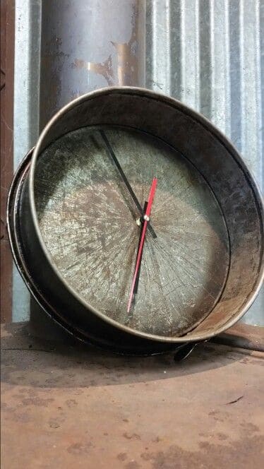 Rustic Charm DIY Vintage Sifter Clock