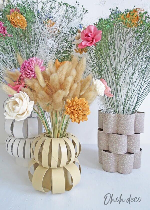 Stylish Cardboard Strips Flower Vase