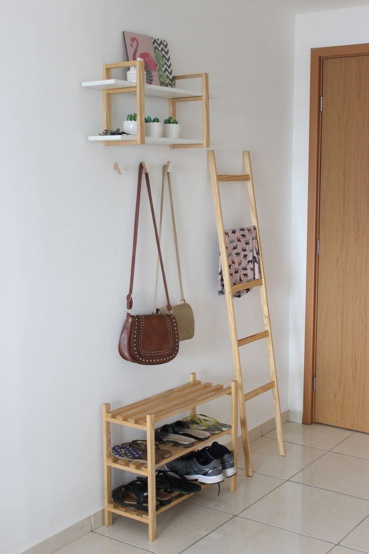 Versatile Ladder and Shelf Storage