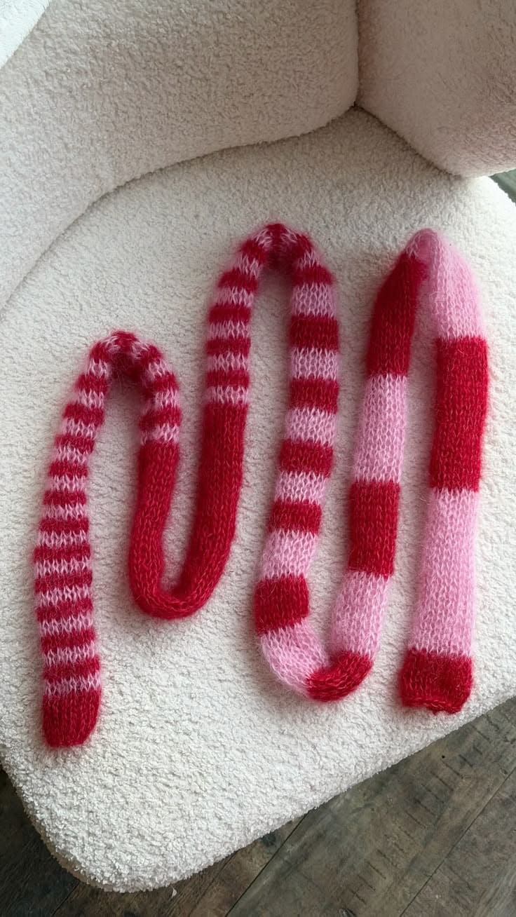 Chocolate Pink Graduated Stripe Scarf
