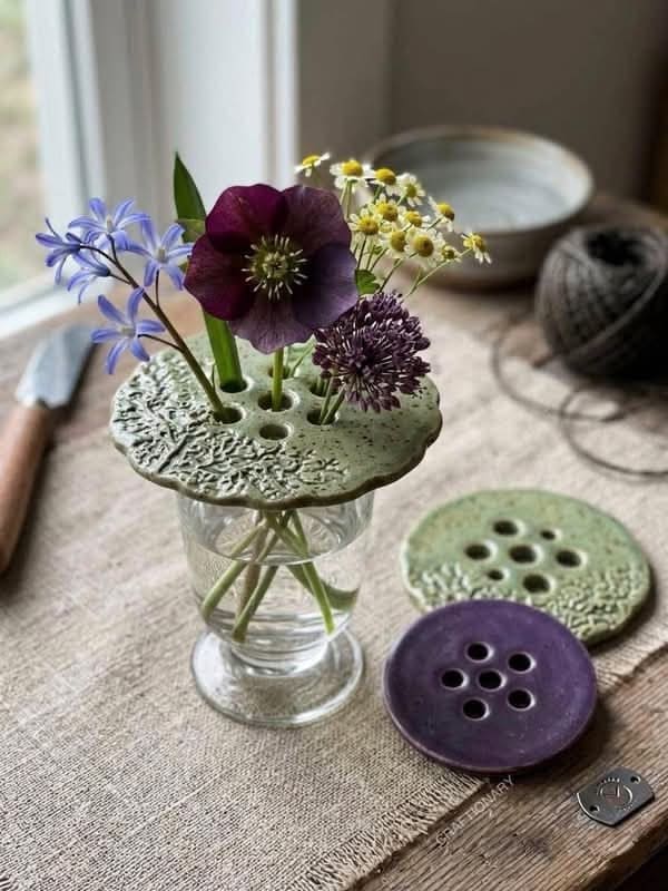 Rustic Clay Flower Frog Discs